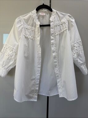 Women’s White Ruffle-Trim Button Down Blouse